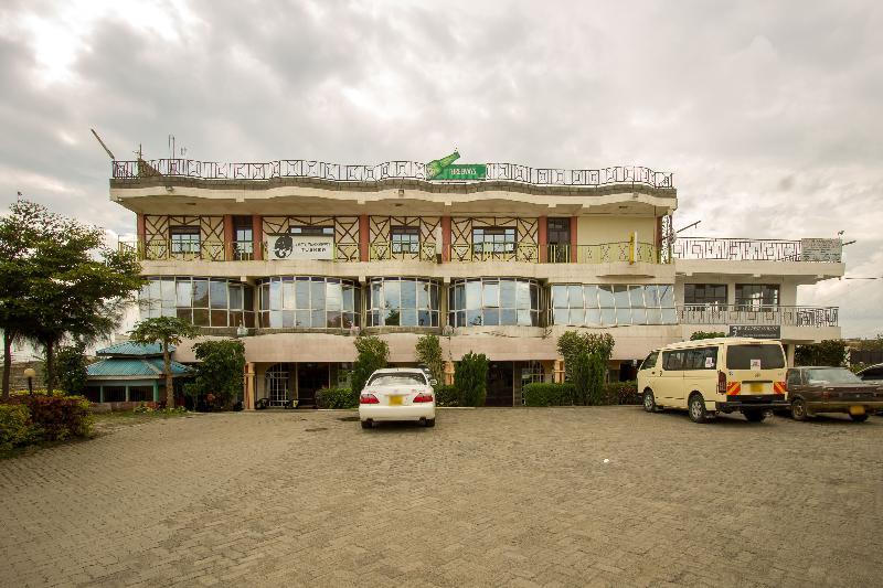 Three Ways Hotel ナイバシャ エクステリア 写真